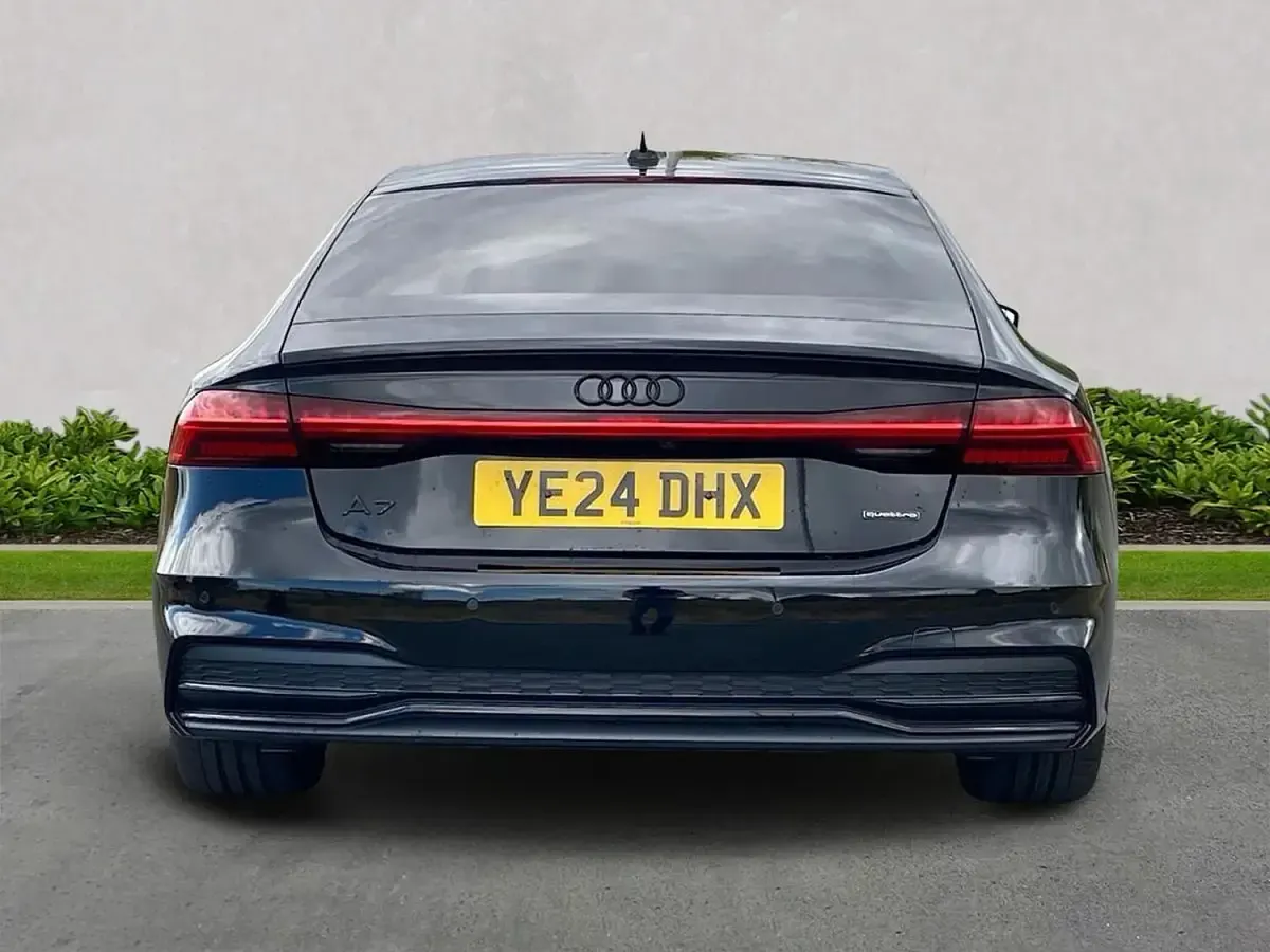 Used Audi A7 Sportback Black Edition 265 HP (194 kW) 2024 Black Hatchback