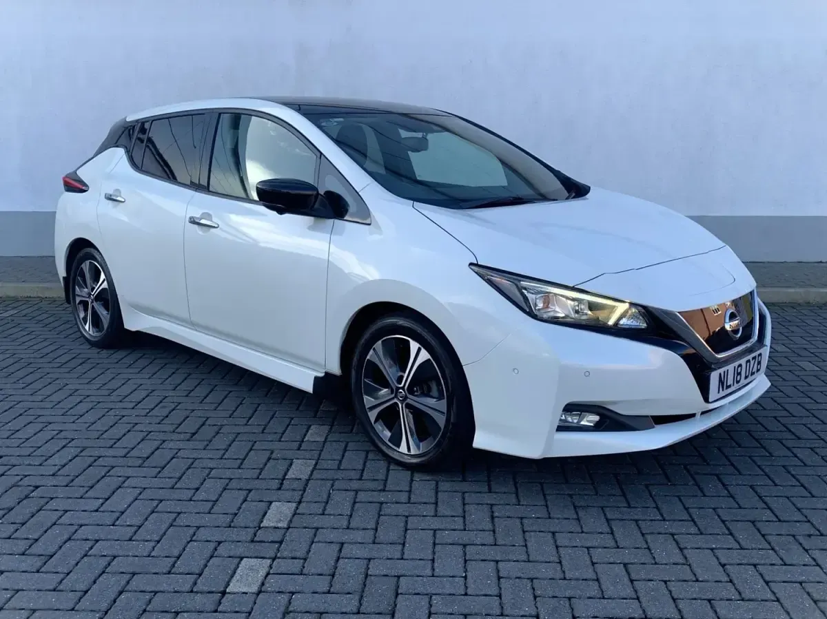 Usado Nissan Leaf Tekna 110 kW (150 HP) 2018 Branco Citadino