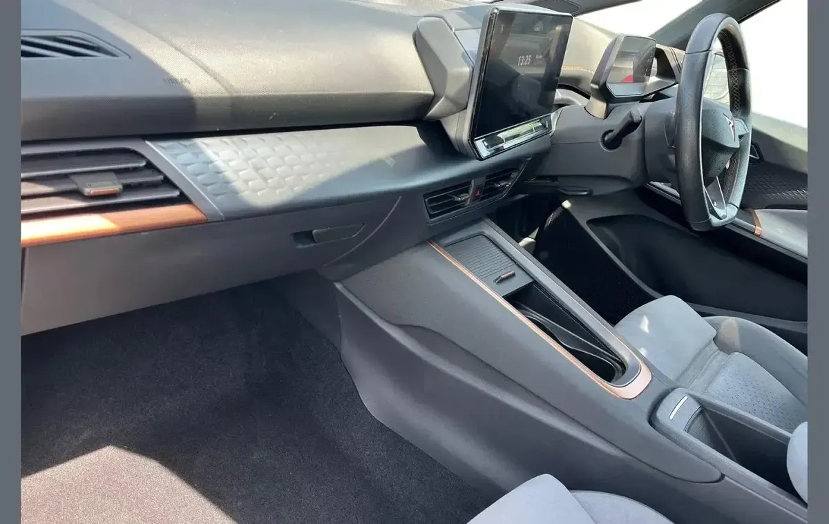 Used Cupra Born e-Boost 169 kW (230 HP) 2023 Blue Hatchback
