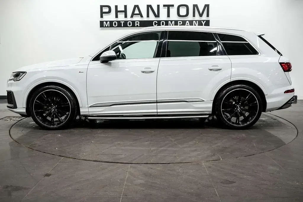Used Audi Q7 S-Line 2020 White SUV