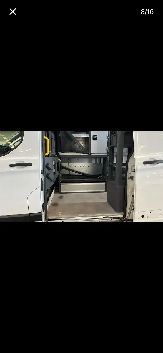 Used Ford Transit Custom 105 HP (77 kW) 2019 White Van