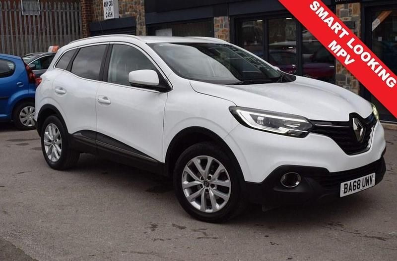 White Used 2019 Renault Kadjar Dynamique SUV | £7,700 (Good price) - Image 1/4