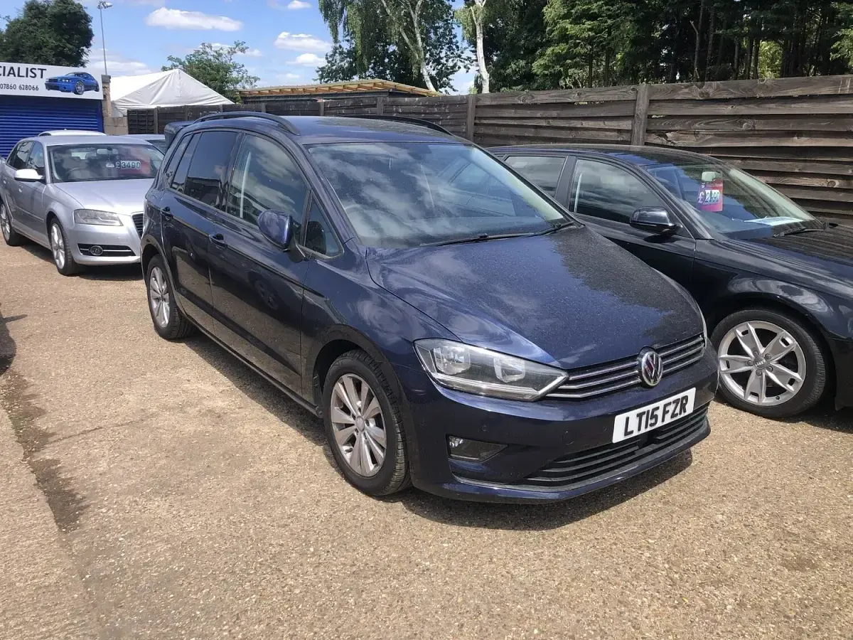 Used VW Golf Sportsvan SE 110 HP (80 kW) 2015 Blue MPV