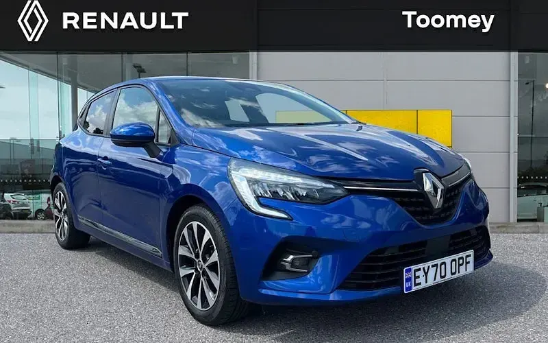 Used Renault Clio Iconic 101 HP (74 kW) 2020 Hatchback