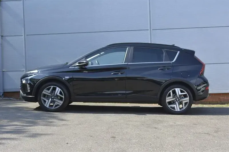 Used Hyundai Bayon Premium 120 HP (88 kW) 2022 Black SUV