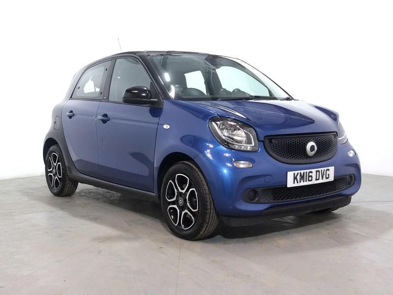 Blue Used 2016 Smart ForFour Prime Hatchback | £4,600 (Fair price) - Image 1/1