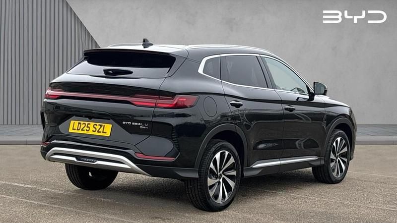 Used BYD Seal U Boost 218 HP (160 kW) 2025 Black SUV