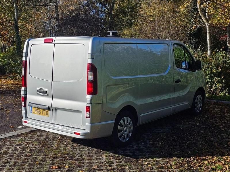 Used Vauxhall Vivaro Sportive 2017 Silver MPV