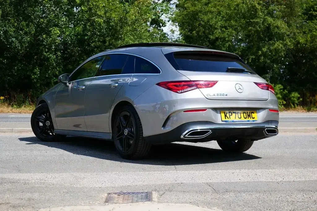Used Mercedes CLA220 Shooting Brake AMG line 190 HP (139 kW) 2020 Silver Estate