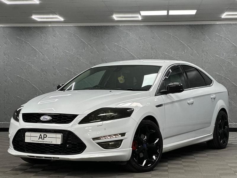 White Used 2011 Ford Mondeo Titanium X Hatchback | £3,990 (Fair price) - Image 1/4