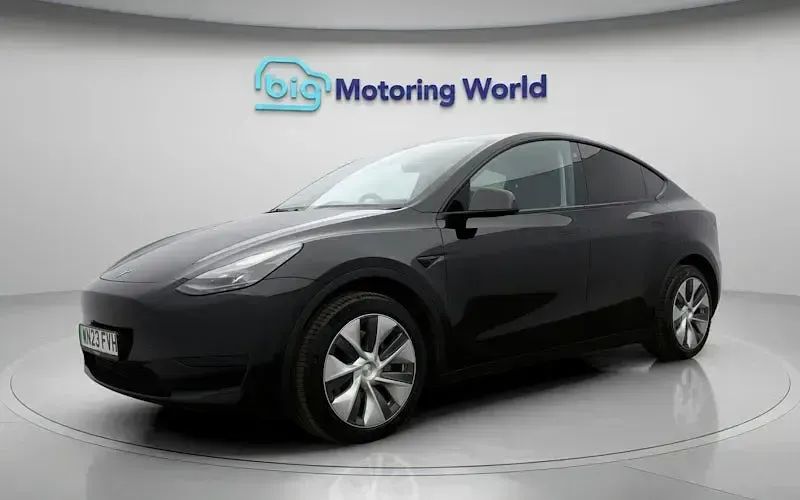 Used Tesla Model Y RWD 254 kW (346 HP) 2023 Black SUV