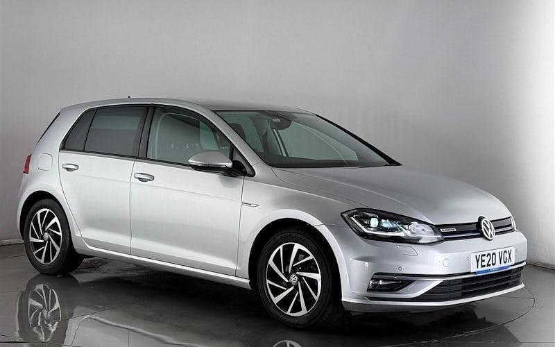 Used VW Golf VIII Edition 131 HP (96 kW) 2020 Hatchback