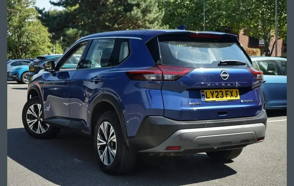 Used Nissan X-Trail Acenta 155 HP (114 kW) 2023 Blue SUV