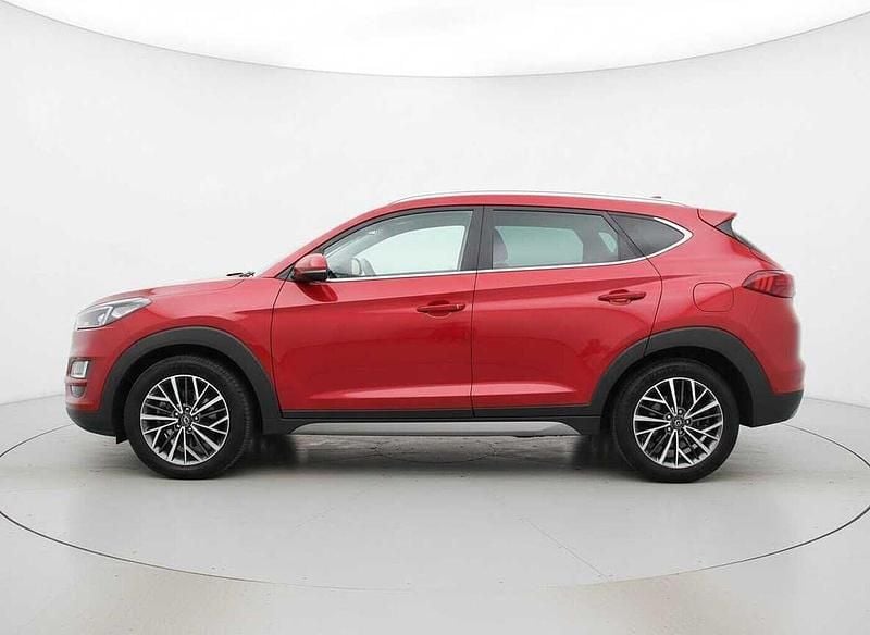 Used Hyundai Tucson Premium 177 HP (130 kW) 2019 Red SUV