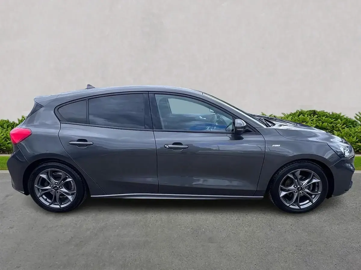Used Ford Focus ST-Line 2021 Grey Hatchback