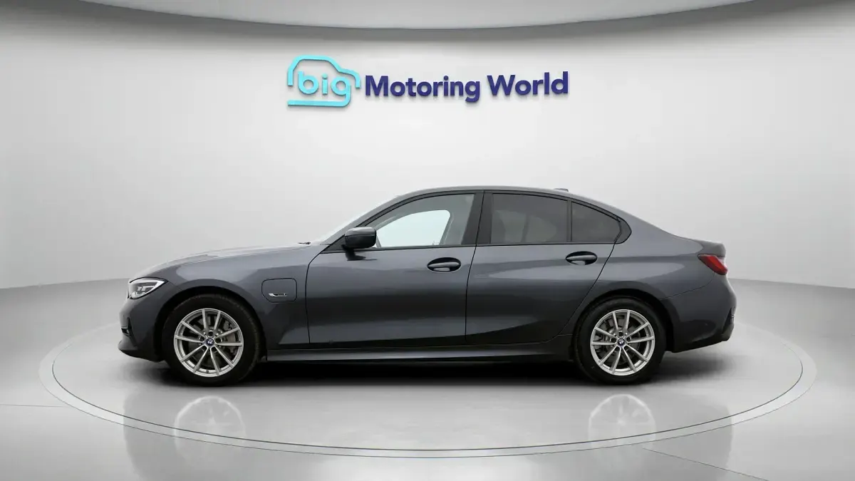 Used BMW 330 288 HP (211 kW) 2022 Sedan