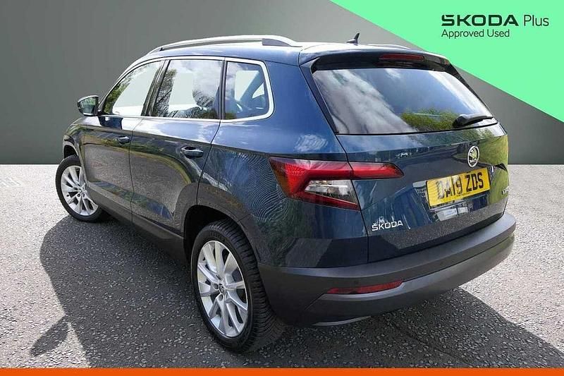 Used Skoda Karoq 110 HP (80 kW) 2019 Lava blue metallic SUV