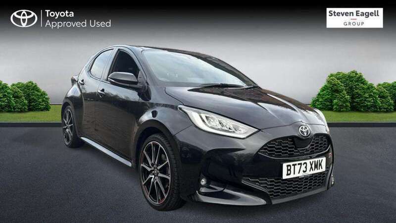 Black Used 2023 Toyota Yaris Hybrid Sport Hatchback | £20,471 (A bit pricey) - Image 1/2