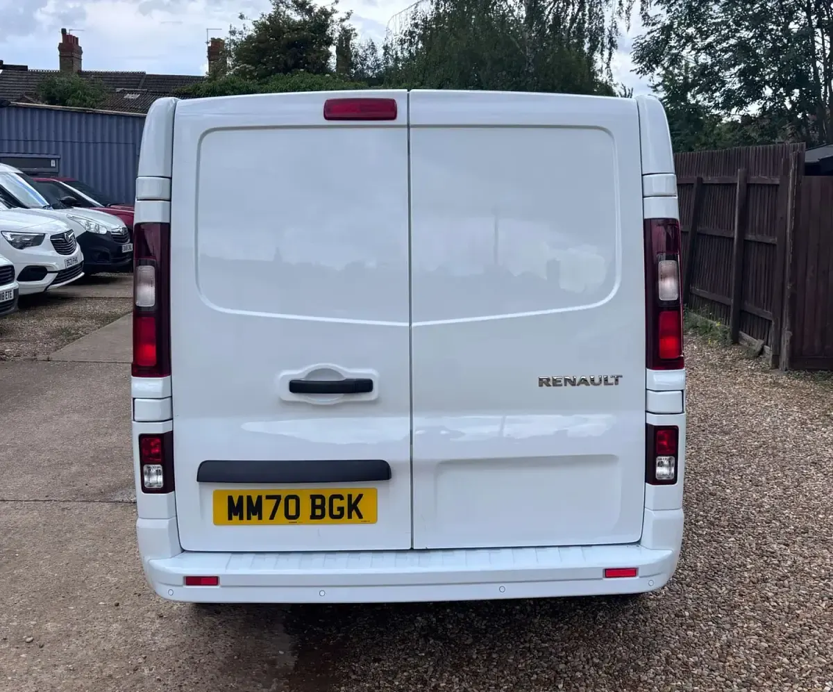 Used Renault Trafic 2021 White