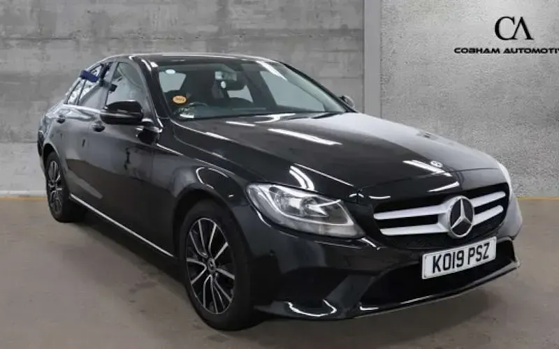Used Mercedes C200 SE 198 HP (145 kW) 2019 Sedan
