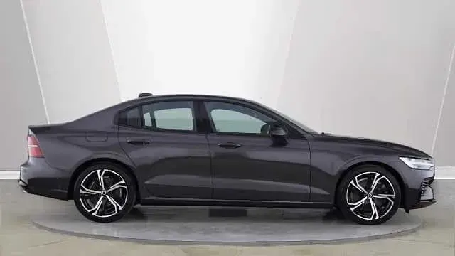 Usado Volvo S60 Ultimate 455 HP (334 kW) 2023 Sedan