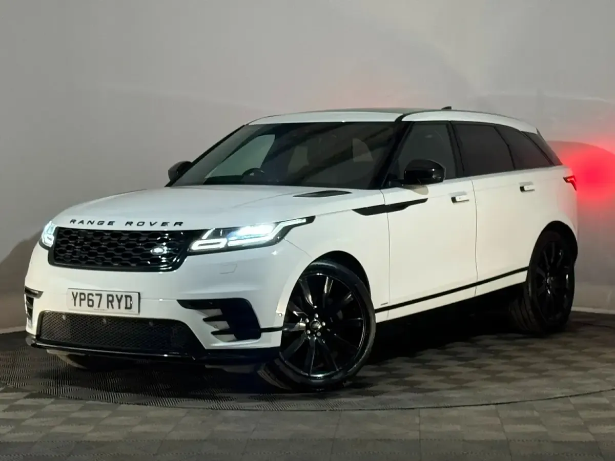 Used Land Rover Range Rover Velar SE Dynamic 300 HP (220 kW) 2017 White SUV