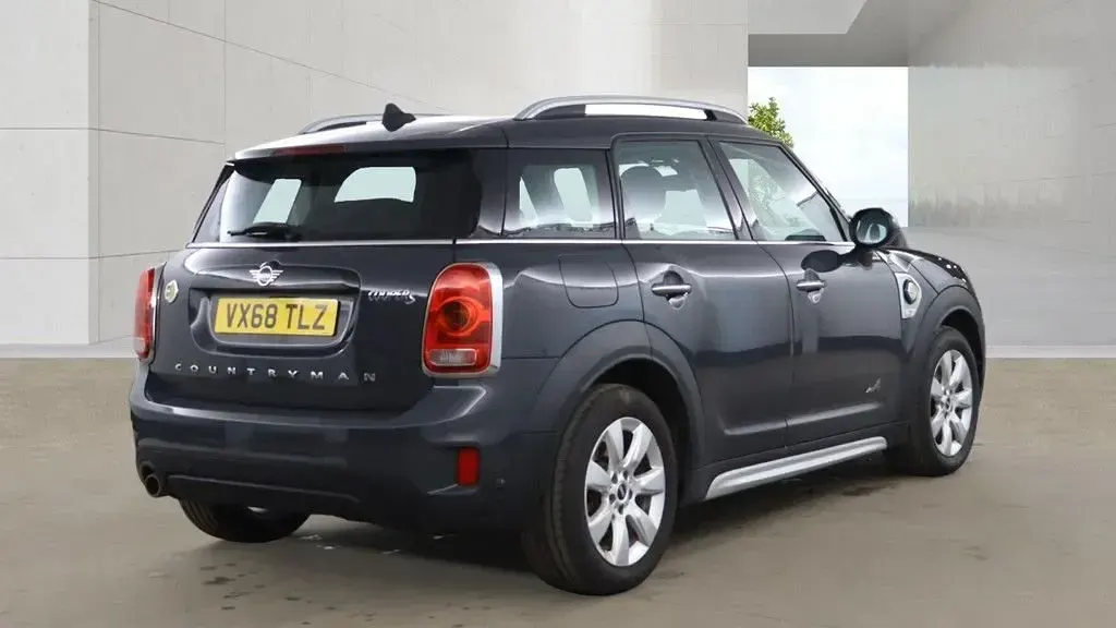 Used Mini Cooper S 2018 Grey Hatchback