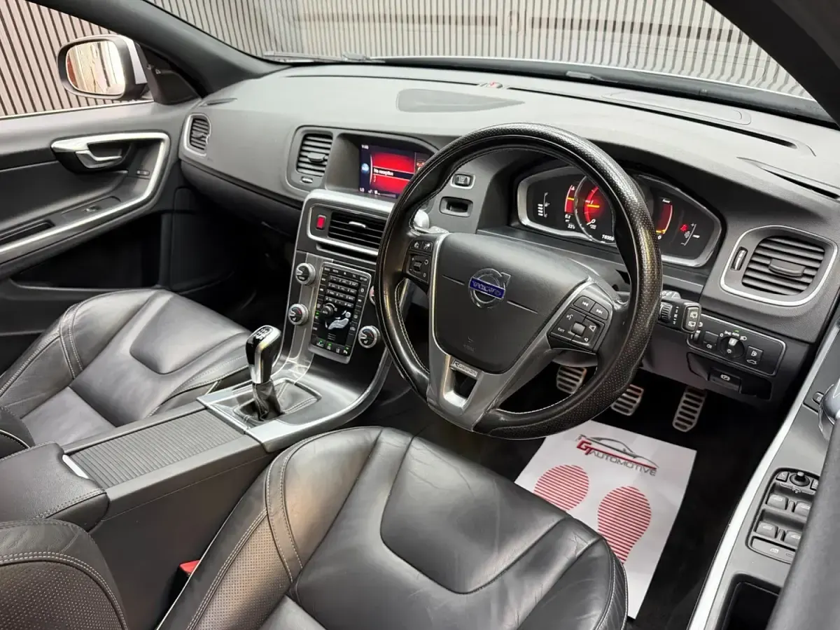 Used Volvo V60 R-Design 2017 Grey Estate