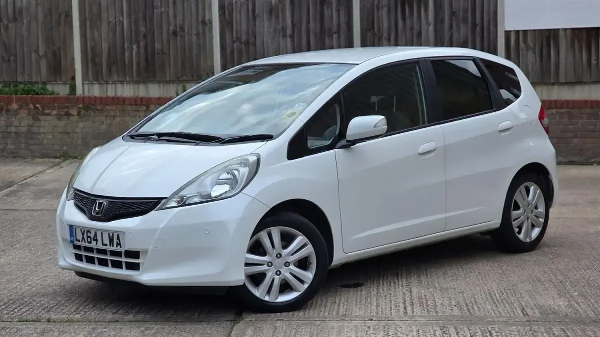 Second-hand Honda Jazz ES 99 CP (72 kW) 2014 Alb Hatchback