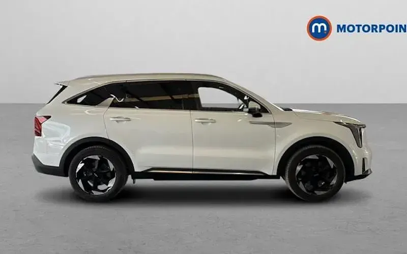 Used Kia Sorento 215 HP (158 kW) 2024 White SUV