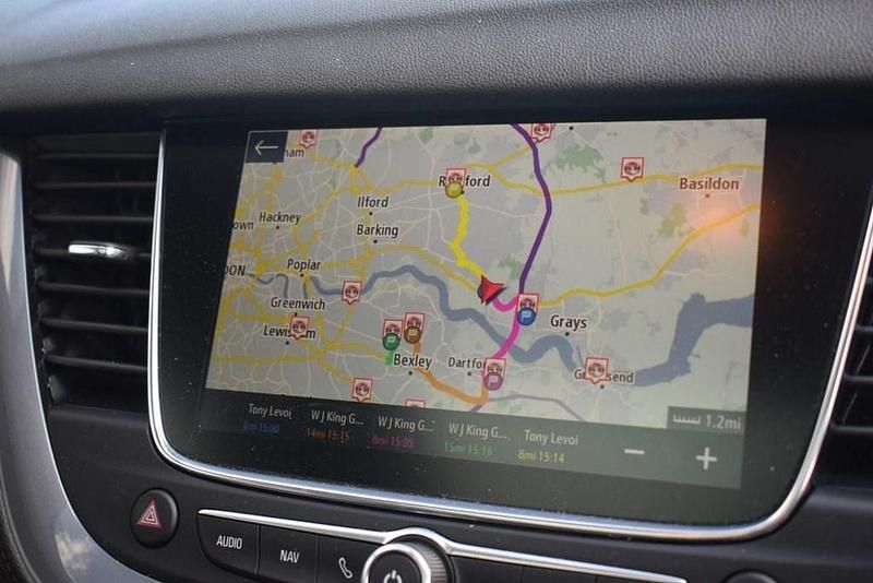 Used Vauxhall Grandland X Elite 130 HP (95 kW) 2019 White SUV