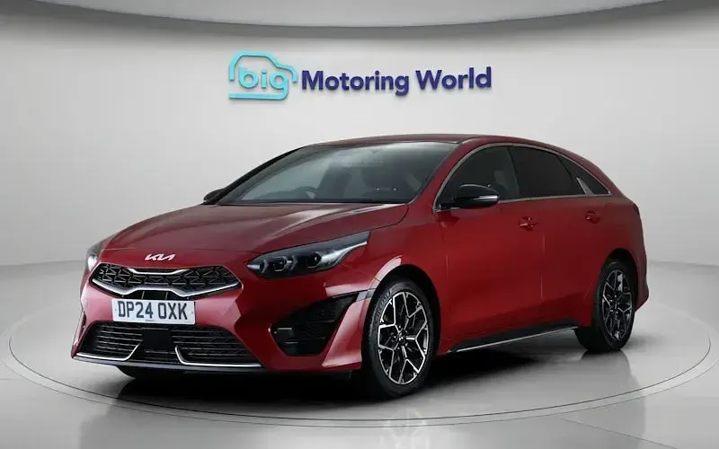 Used Kia ProCeed GT-Line 140 HP (102 kW) 2024 Red Estate