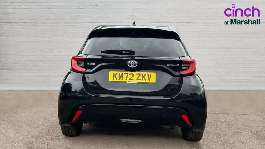 Used Toyota Yaris 116 HP (85 kW) 2022 Black Hatchback