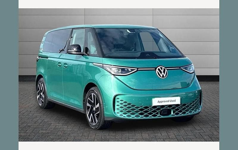 Used VW ID. Buzz Pro 147 kW (200 HP) 2023 Green MPV