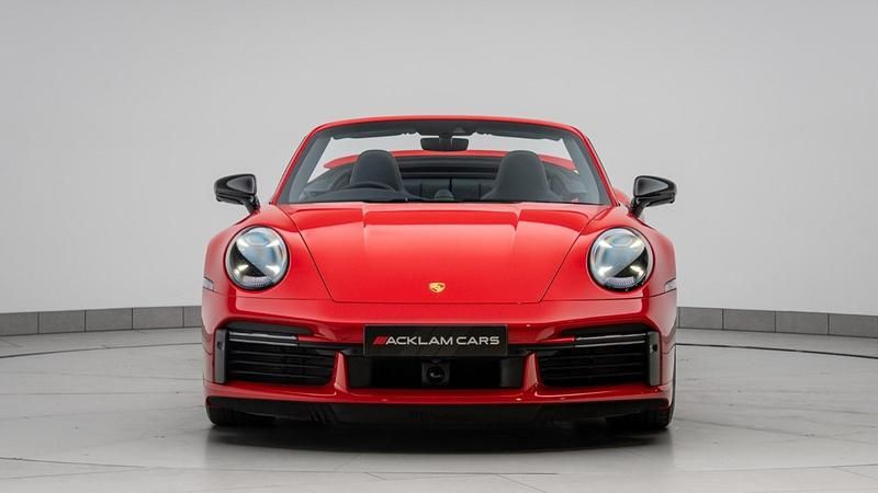Used Porsche 911 550 HP (404 kW) 2024 Red Cabriolet