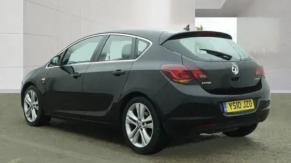 Used Vauxhall Astra SRi 180 HP (132 kW) 2010 Black Hatchback