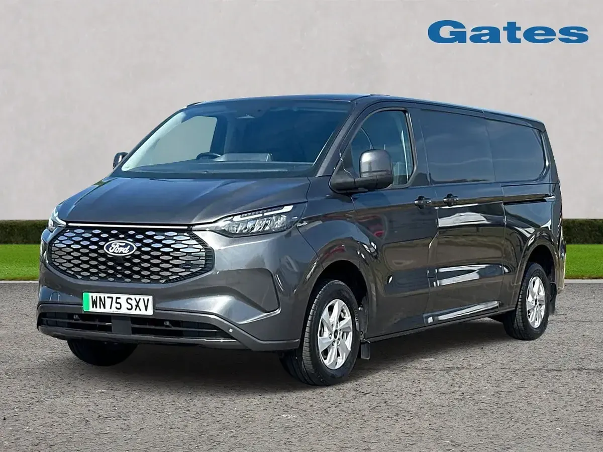 Used Ford Transit Custom Limited 100 kW (136 HP) 2025 Grey Van