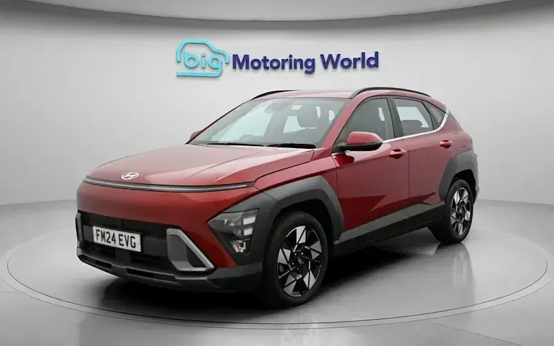 Used Hyundai Kona Advanced 141 HP (103 kW) 2024 Red SUV