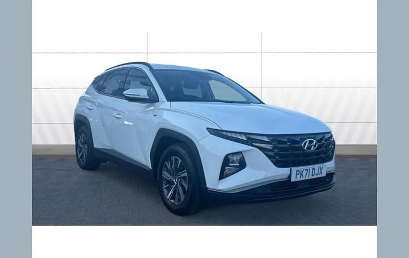 Used Hyundai Tucson SE 147 HP (108 kW) 2021 White SUV