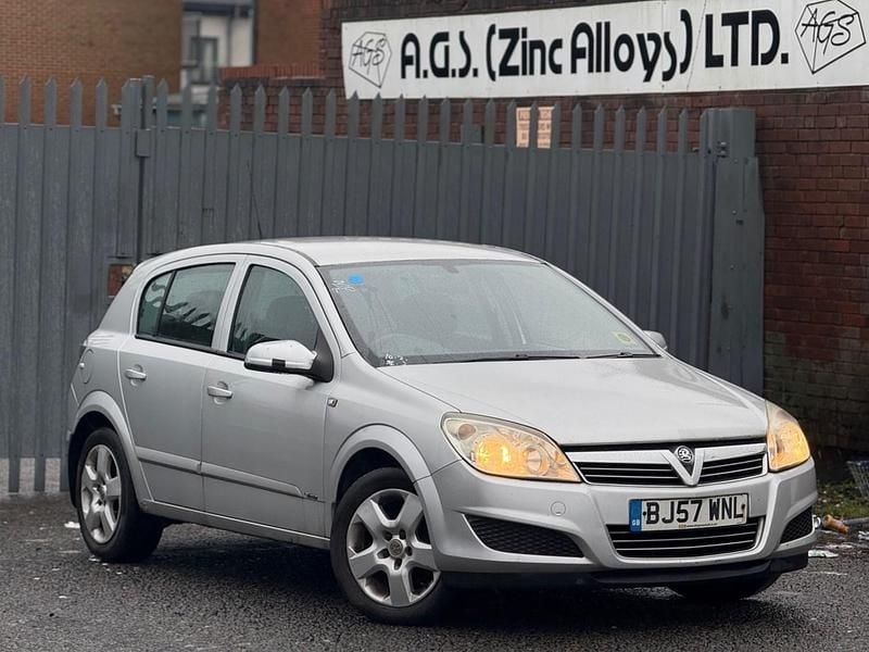 Used Vauxhall Astra 2007 Silver Hatchback
