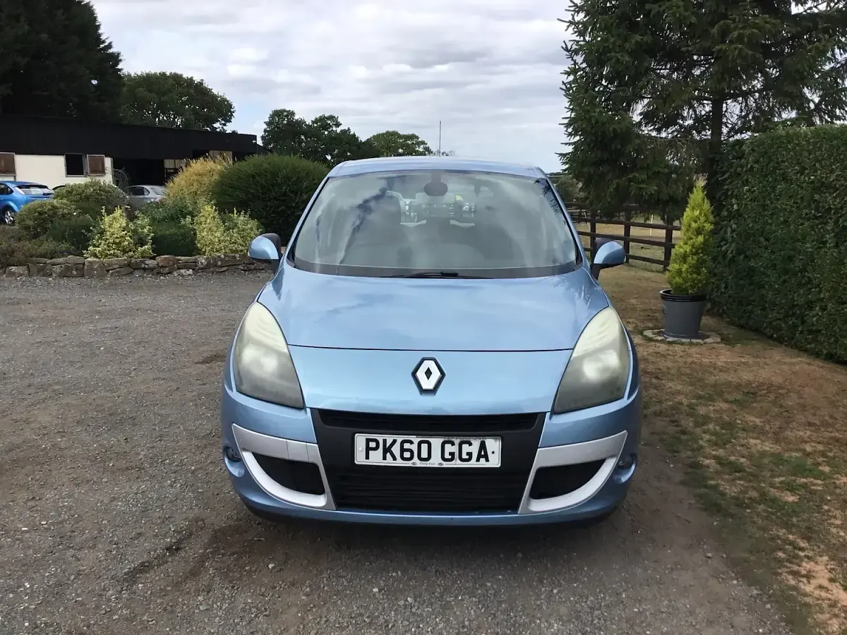 Used Renault Scénic Dynamique 2011 Blue MPV