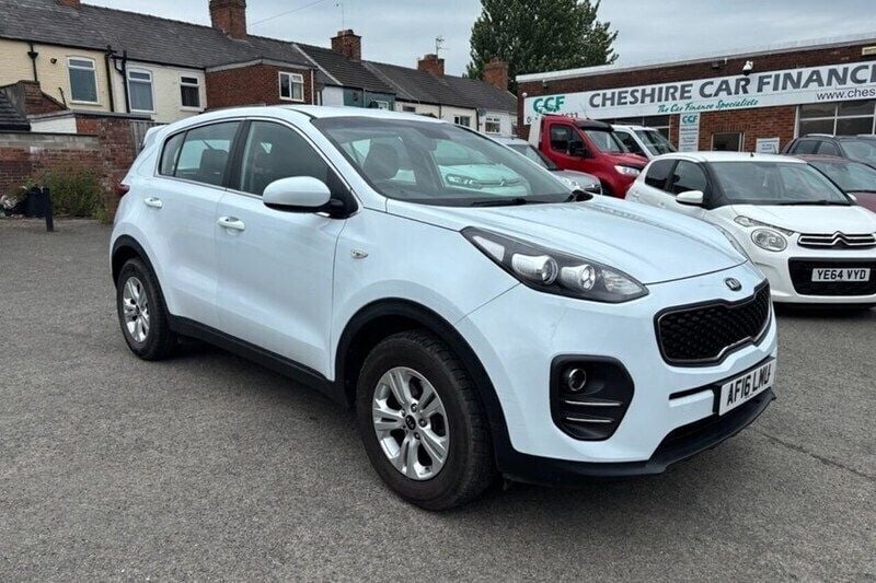 White Used 2016 Kia Sportage 2 SUV | £7,250 (Good price) - Image 1/1