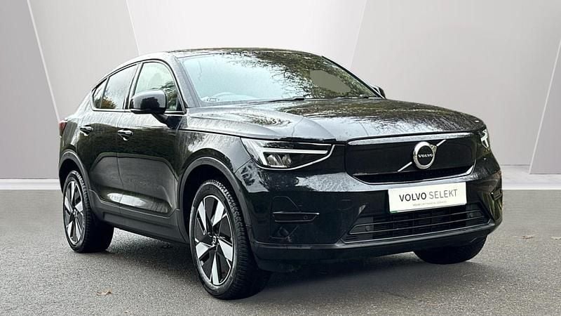Black Used 2023 Volvo C40 Core SUV | £26,666 (A bit pricey) - Image 1/4