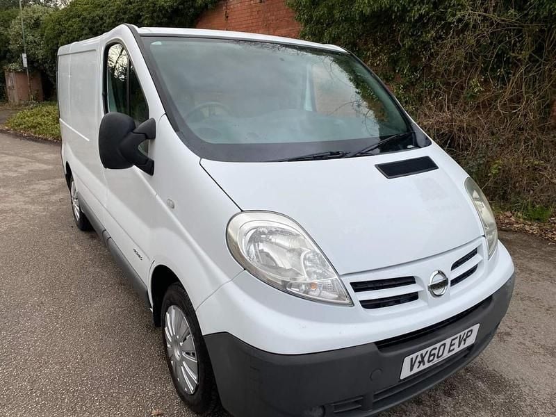 Used Nissan Primastar SE 115 HP (84 kW) 2010 White MPV