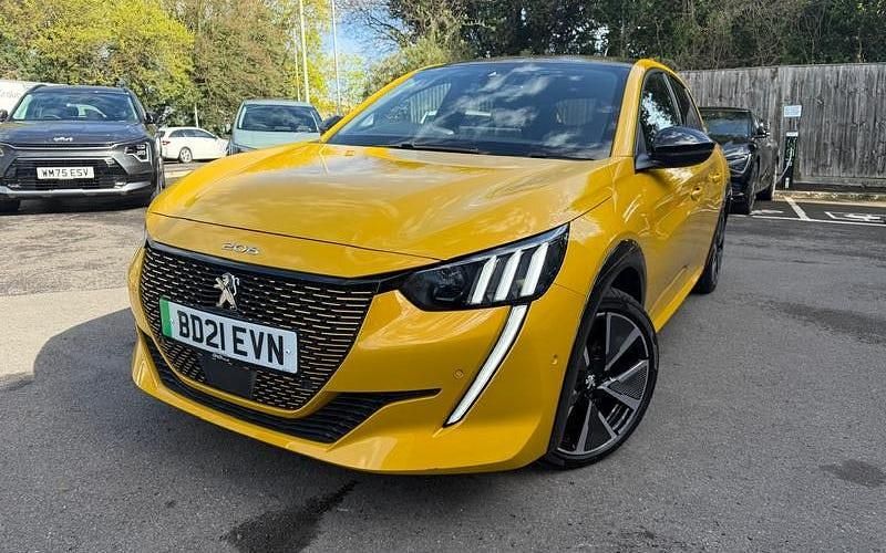 Second-hand Peugeot e-208 GTi 100 kW (136 CP) 2023 Hatchback