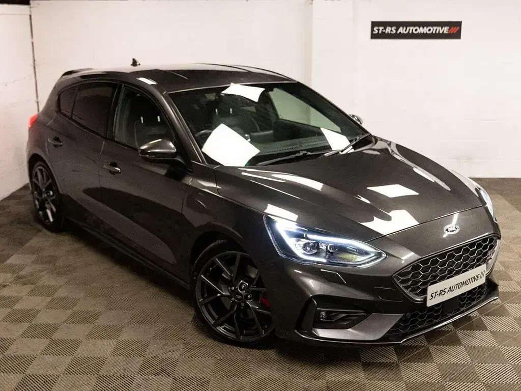 Used Ford Focus ST 280 HP (205 kW) 2019 Grey Hatchback