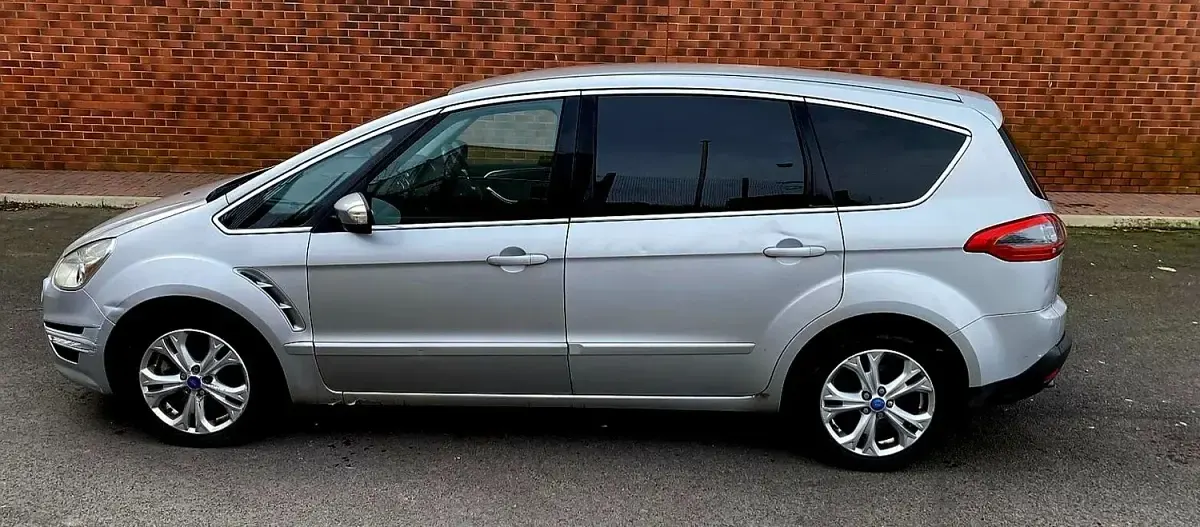 Used Ford S-MAX Titanium 2012 Silver MPV