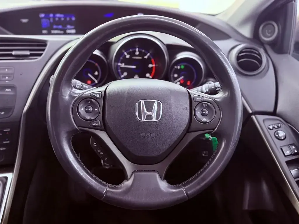 Used Honda Civic ES 150 HP (110 kW) 2012 Brown Hatchback