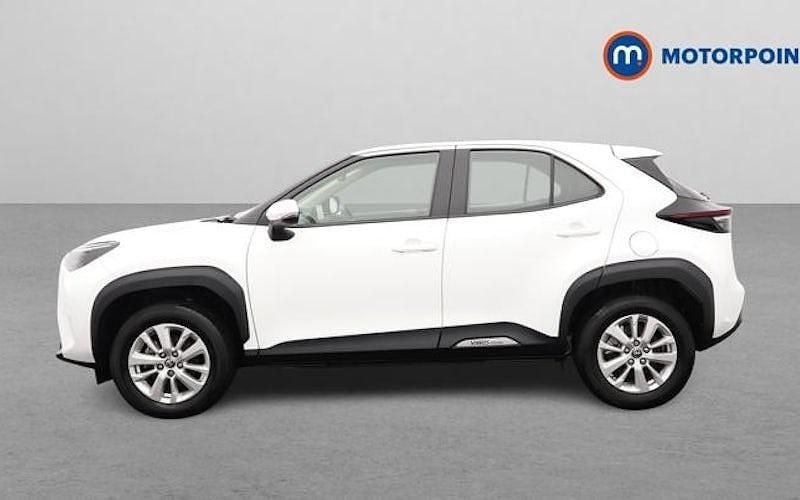 Used Toyota Yaris Hybrid 116 HP (85 kW) 2025 Estate