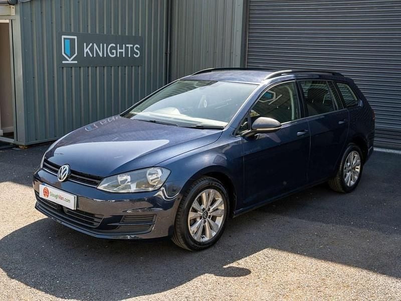 Used VW Golf VII SE 105 HP (77 kW) 2013 Blue Estate